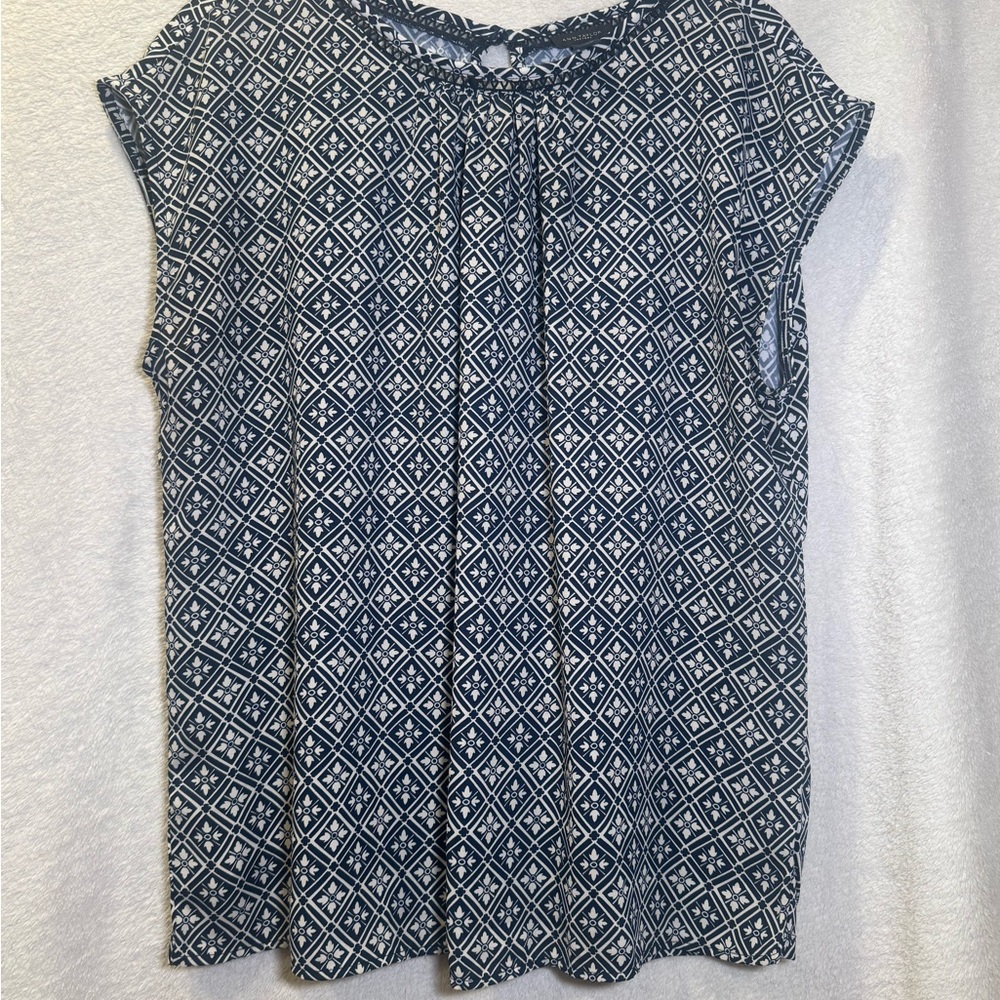 Ann Taylor Black and White Diamond Pattern Blouse